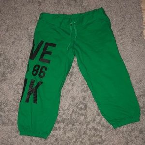 Green Victoria’s Secret PINK mid-calf jogging pant